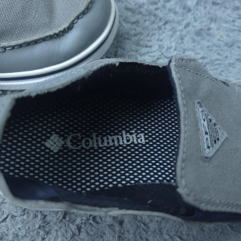 Columbia PFG Boat Shoes Youth Size 3 Gray Slip On Omni-Grip Fishing Beach‎